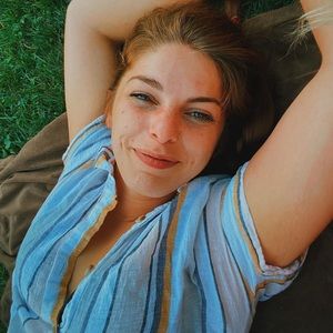 Thread & Supply Button Up Crop Top L (Fits Like a M)